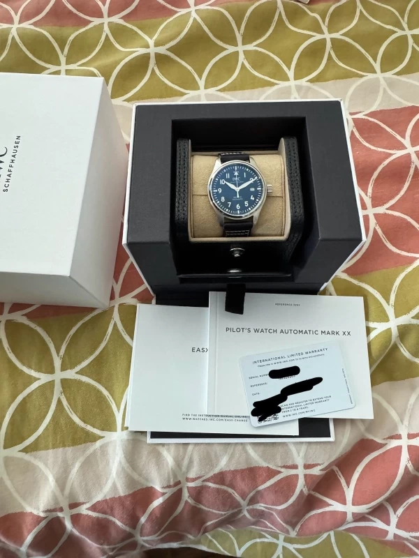 IWC Mark xx Pilot Watch Mark20 IW328203 Blue Dial 40mm